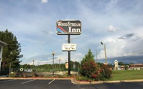 Woodstream Inn